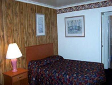 Knights Inn Santa Cruz Room photo
